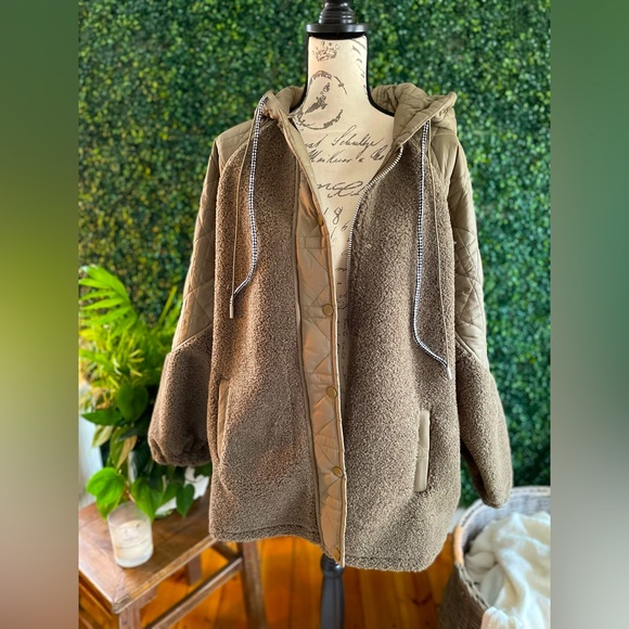 NAP Loungewear Sherpa Fleece Quilted Jacket - Picture 9 of 13